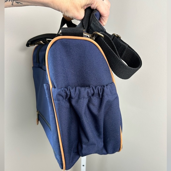 Luggage L.L. Bean Utility Adventurer Mini Duffle Bag Carryon Navy Leather Accent - Picture 3 of 12